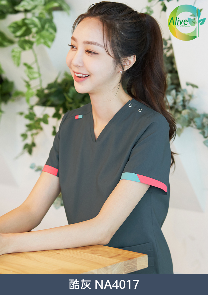 ST-101｜女款 V領刷手服套裝